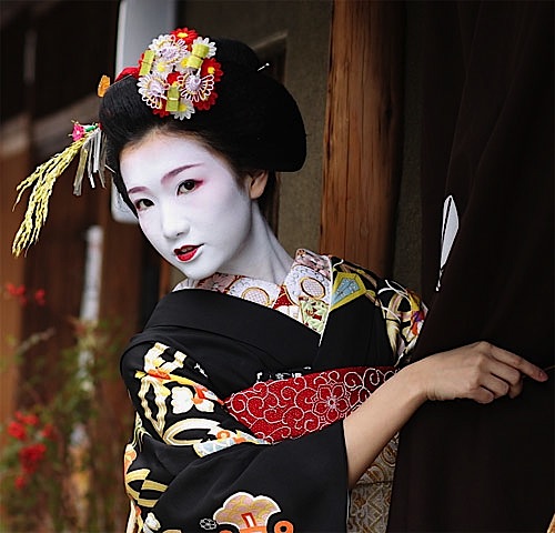 geisha_2.jpg