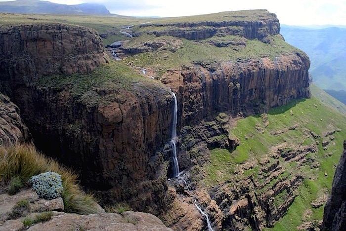 tugela-falls-waterfall-in-royal-natal-national-park-kwazulu-natal-south-africa-1.jpg