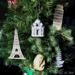 A Travel Inspired Christmas Tree
